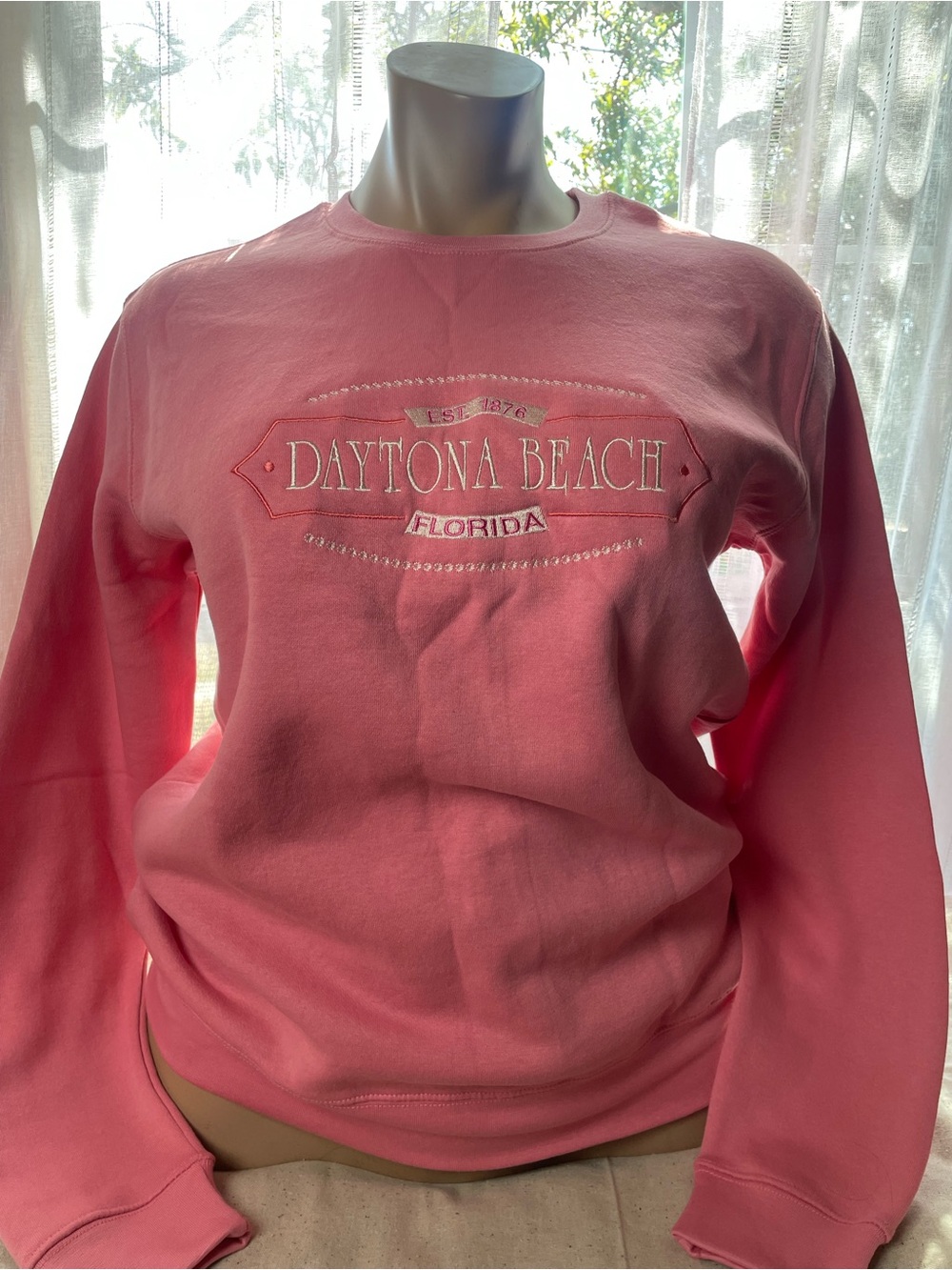 Daytona Beach Florida Pink Crewneck Sweatshirt - Women's Casual Pullover